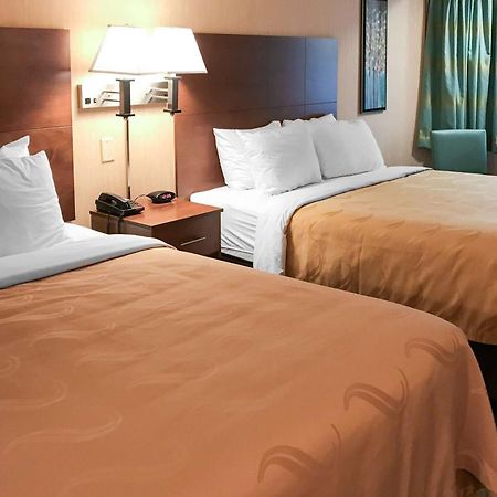 Quality Inn Бедфорд Екстериор снимка