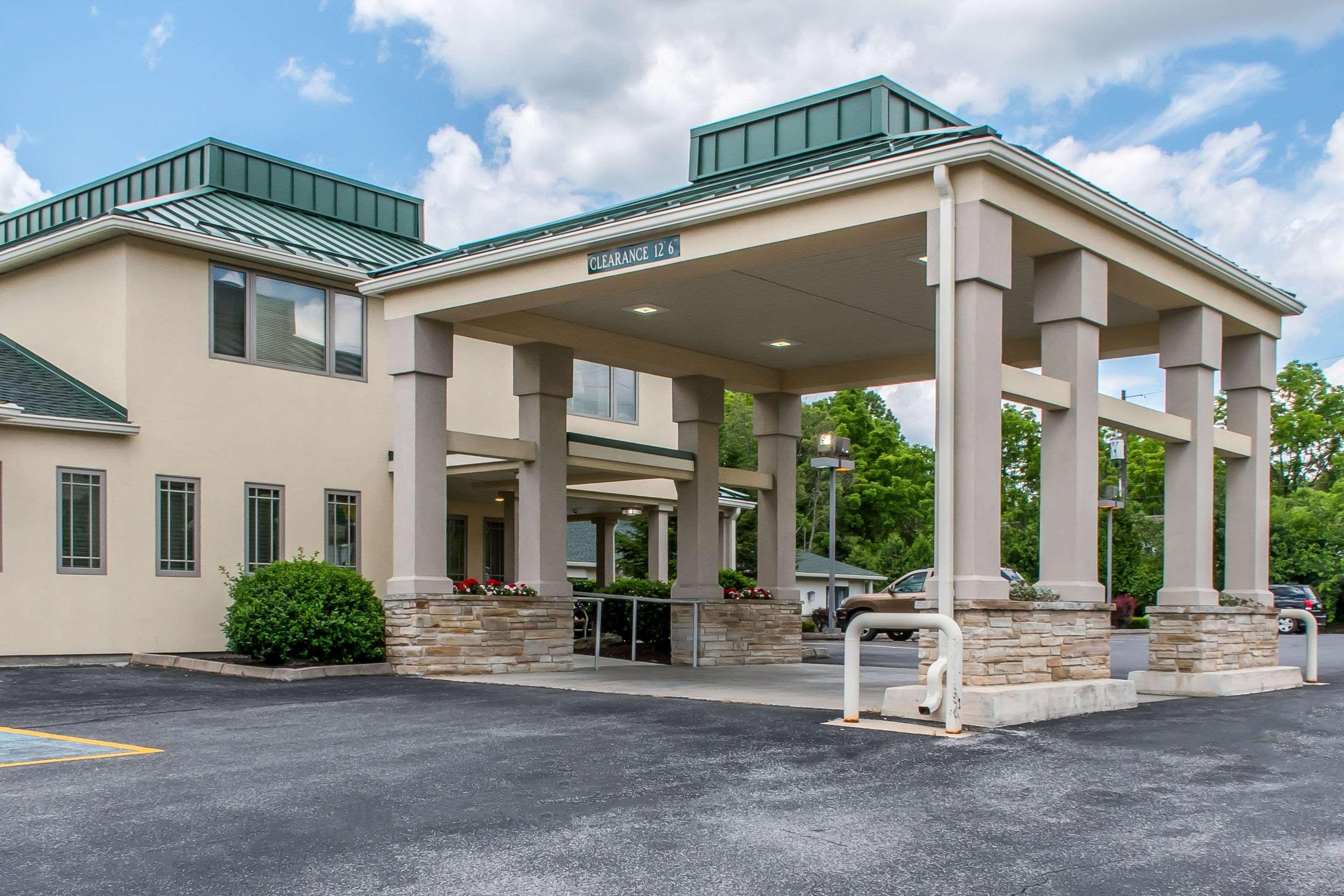 Quality Inn Бедфорд Екстериор снимка