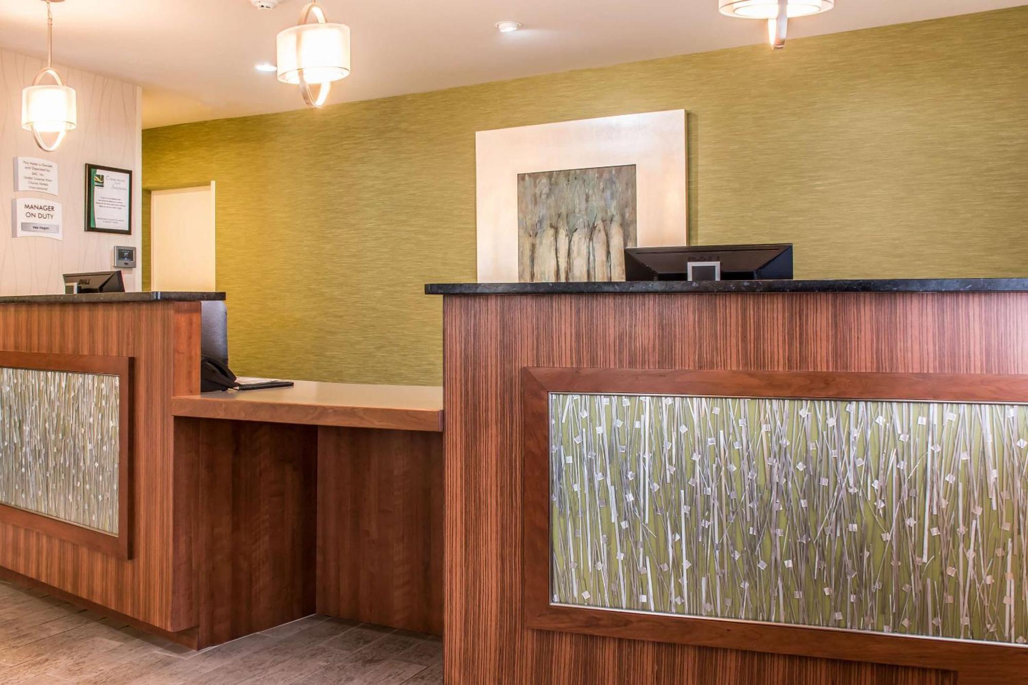 Quality Inn Бедфорд Екстериор снимка
